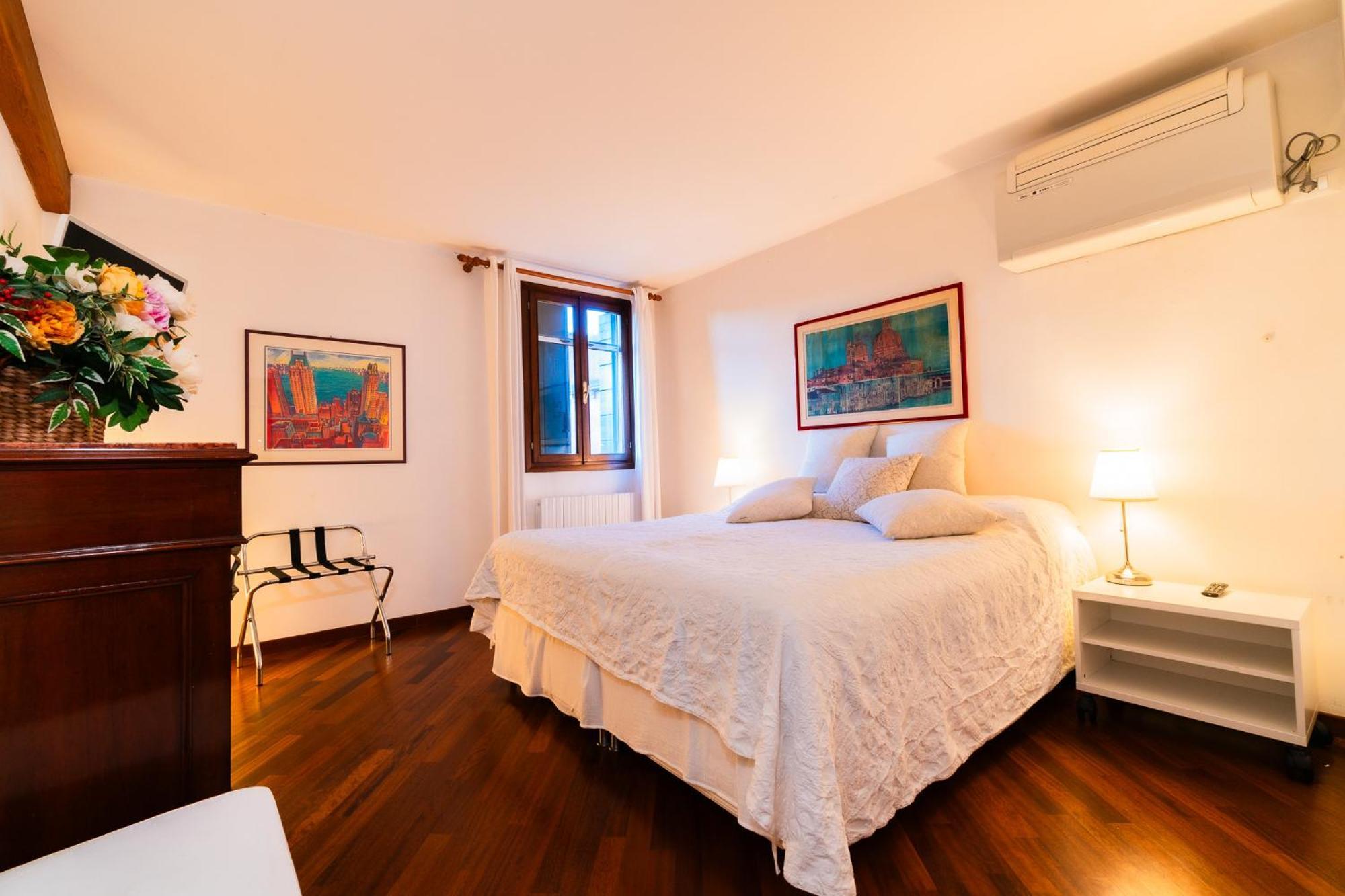 Elegant Terrace Apartment Near Piazza San Marco Last Floor No Lift Венеция Экстерьер фото