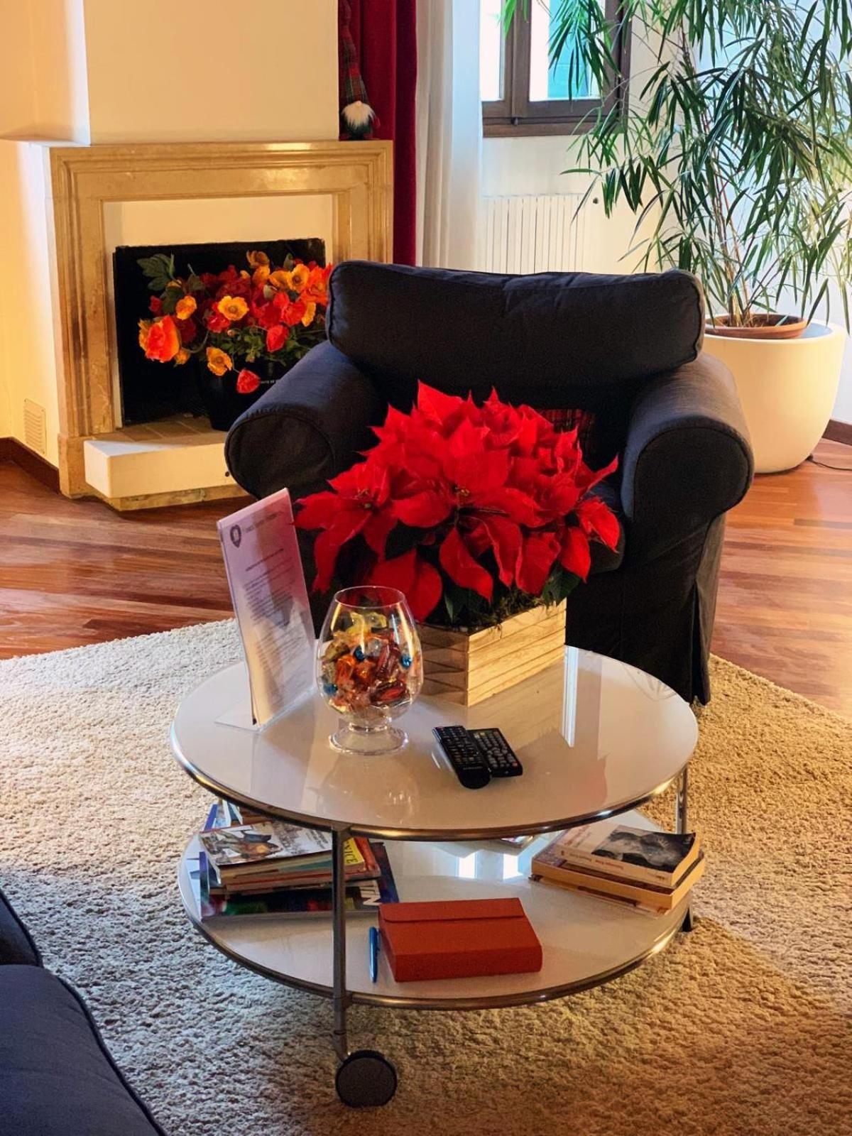 Elegant Terrace Apartment Near Piazza San Marco Last Floor No Lift Венеция Экстерьер фото