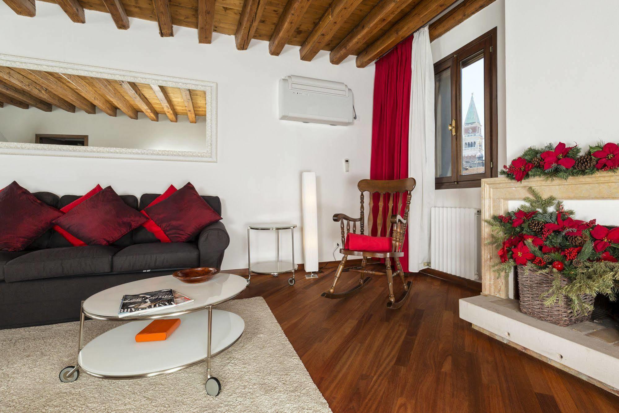 Elegant Terrace Apartment Near Piazza San Marco Last Floor No Lift Венеция Экстерьер фото