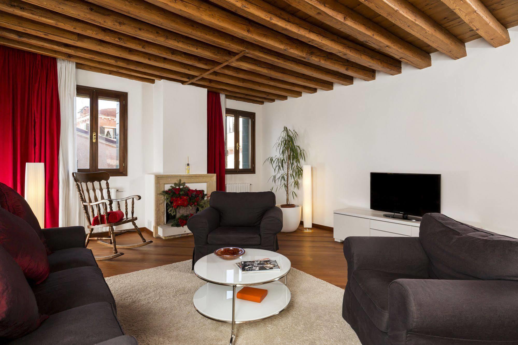 Elegant Terrace Apartment Near Piazza San Marco Last Floor No Lift Венеция Экстерьер фото